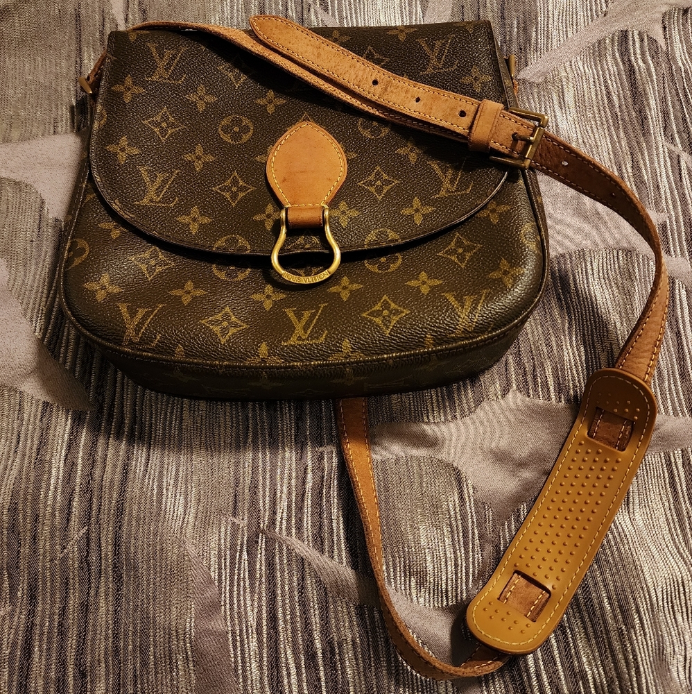 Louis VuittonSaint Cloud GM Cross Body Bag